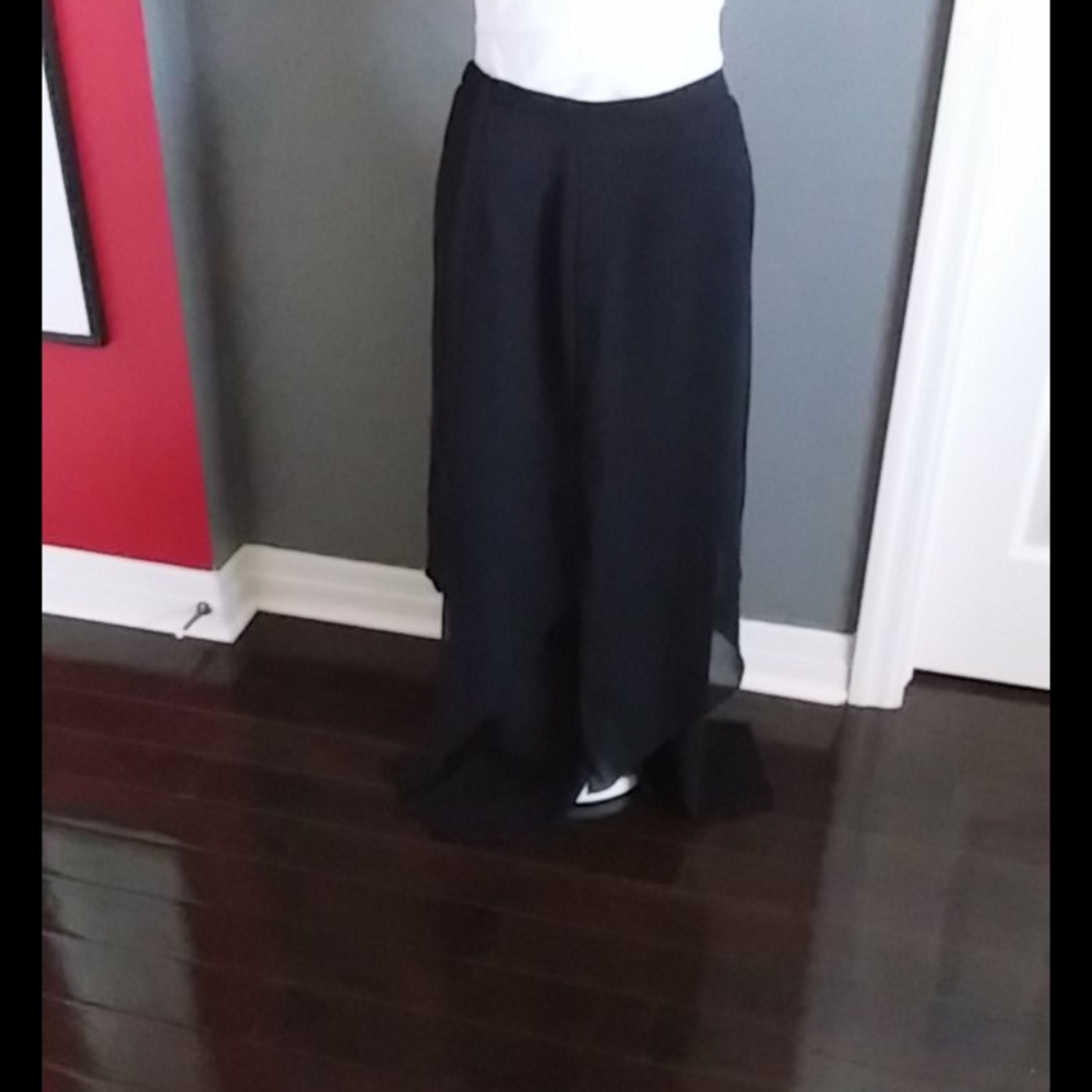 Flowing, asymetrical black pants